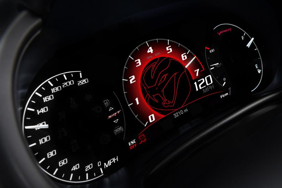  Dodge Viper SRT GTS 2012 года  (фото 32 из 60)